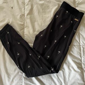 ALALA size M Palm Tree Leggings, PERFECT SHAPE